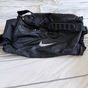 Nike black duffel bag